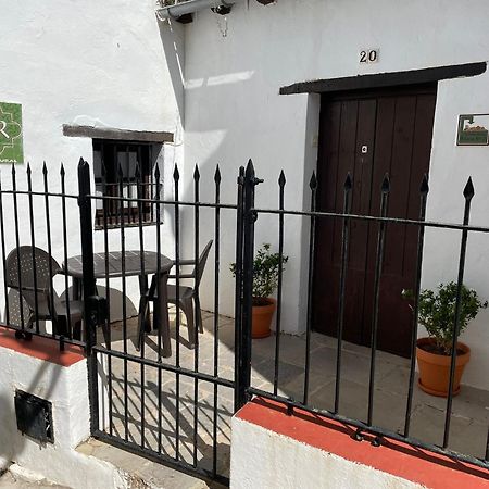 Casas Rurales Tugasa Castillo De Castellar Castellar de la Frontera Exterior foto